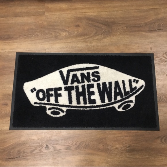 vans off the wall rug